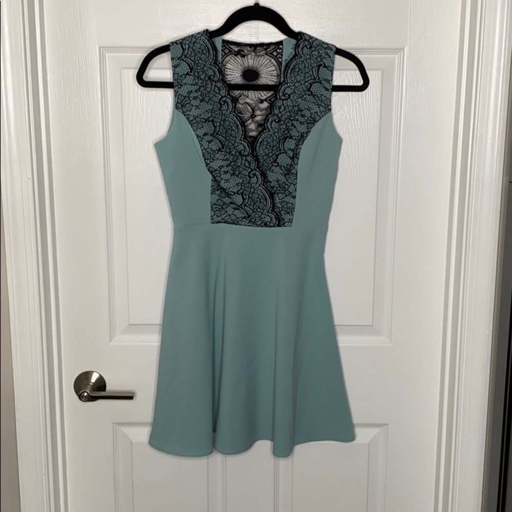 blue dress